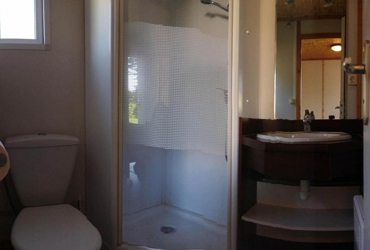 Complexe Touristique La Montagne Limousine Hotel Chamberet Екстериор снимка