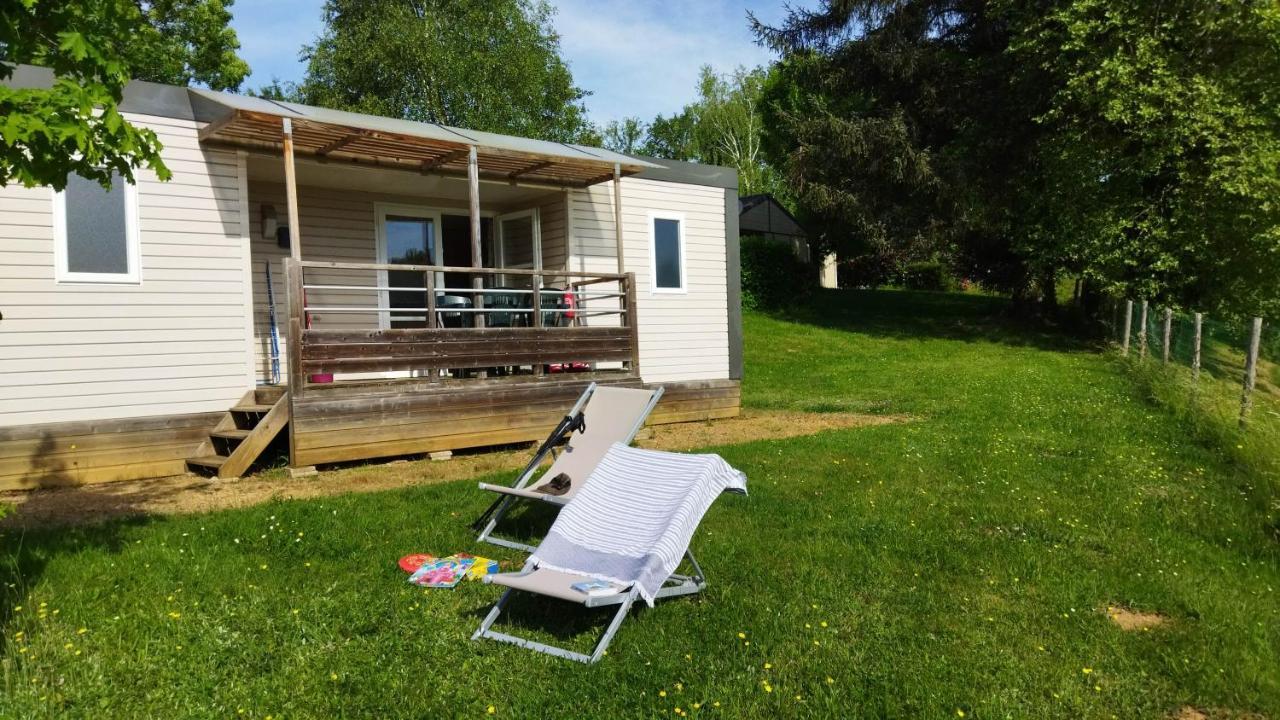 Complexe Touristique La Montagne Limousine Hotel Chamberet Екстериор снимка